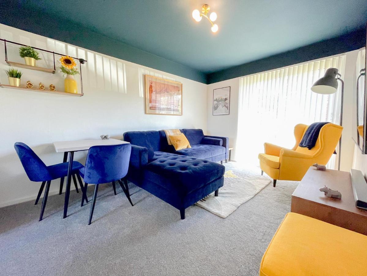 Escape To Tranquil 1 Bed, Poole Villa Canford Magna Eksteriør bilde